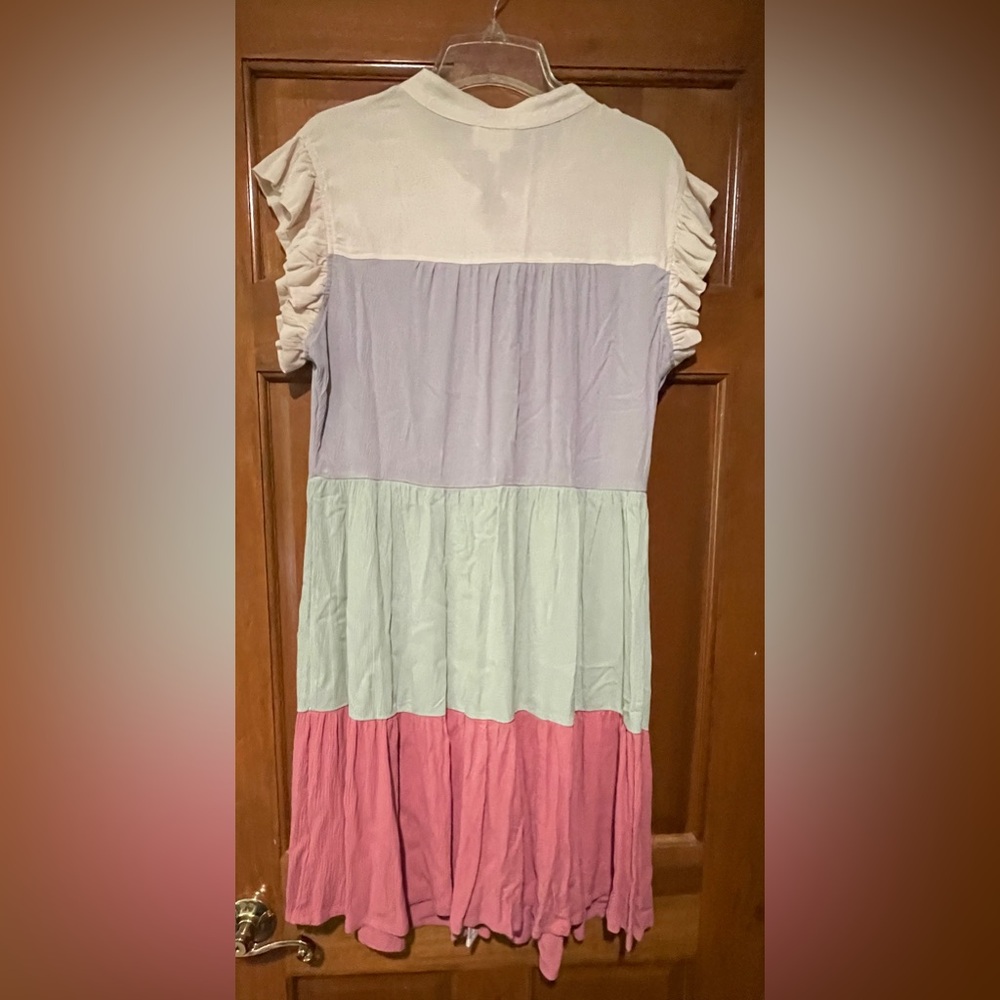 BiBi Two-Tone Button-Up Dress - Picture 3 of 3